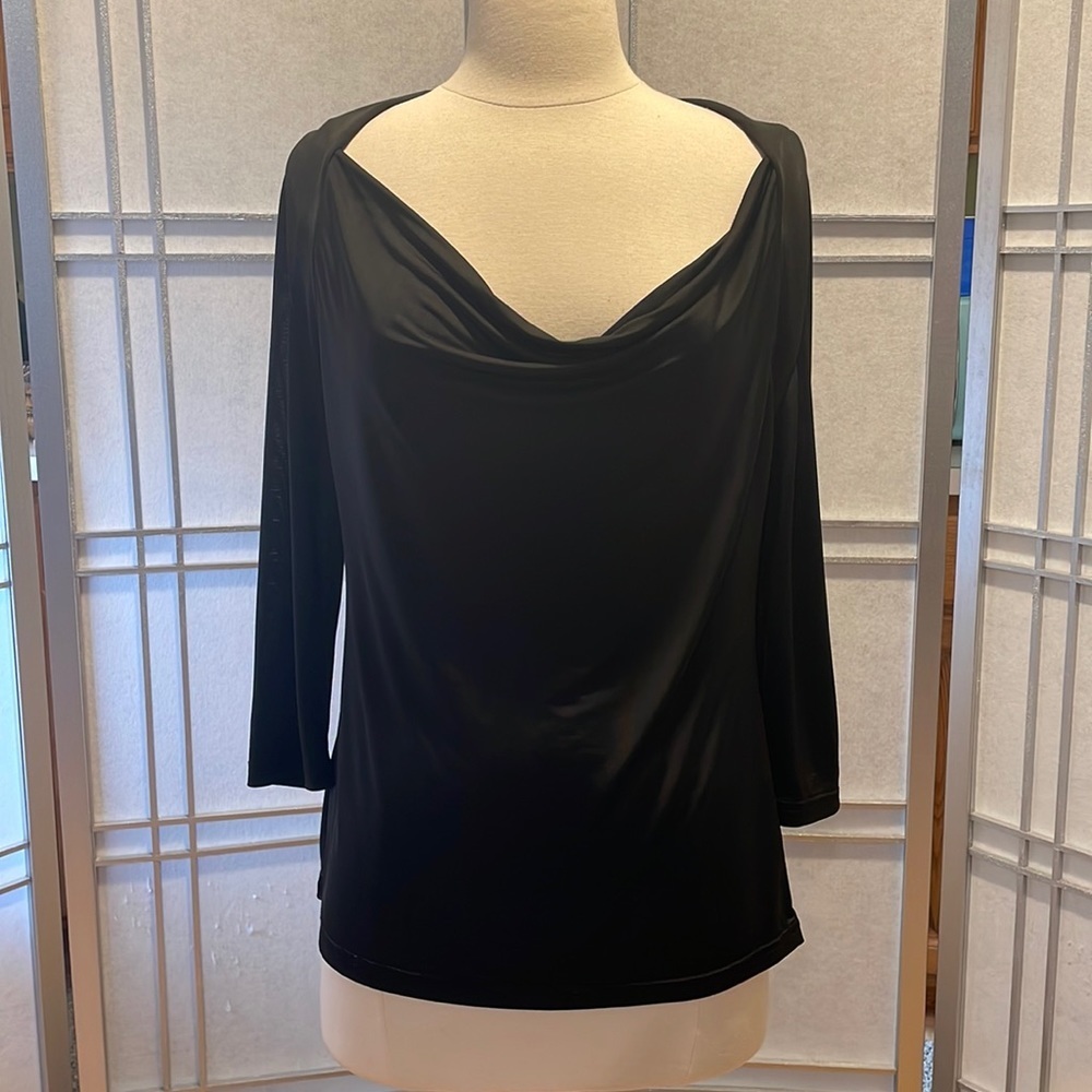 *Stunning Black Drop Neck Line Black 3/4 length Blouse Size M - Picture 1 of 5